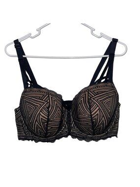 NWT Adore MeBlack Lace Geometric Bra Strappy Detail 42D Adjustable Straps
